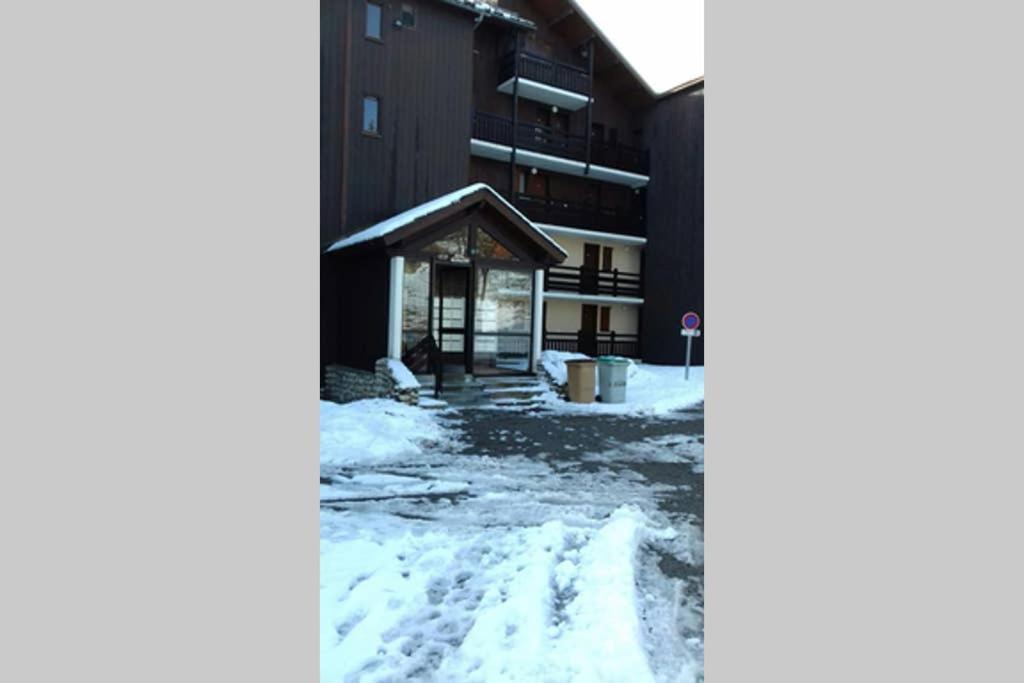 Petit Studio Mansarde 18 M2 Avec Navette Gratuit Aux Pistes De Ski Gresse-en-Vercors Exterior photo